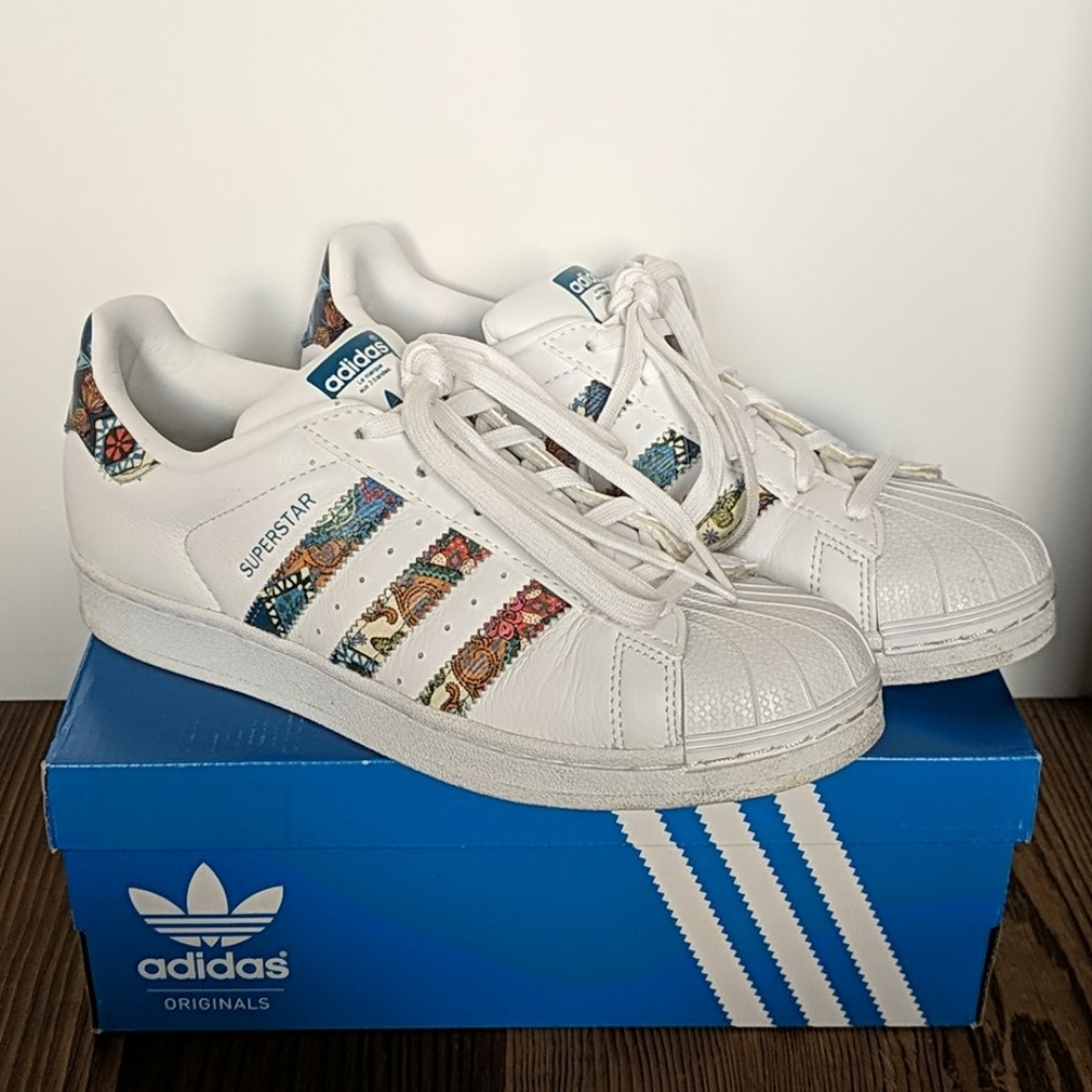 Adidas Superstar Sneakers rare!